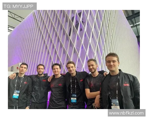 CSGO战术深度解析:FPX团队如何运用策略赢得比赛 CSGO战术深度解析:FPX团队如何运用策略赢得比赛