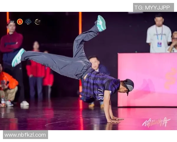 南京街舞队在世界攀岩锦标赛中以88分稳居积分榜首位
