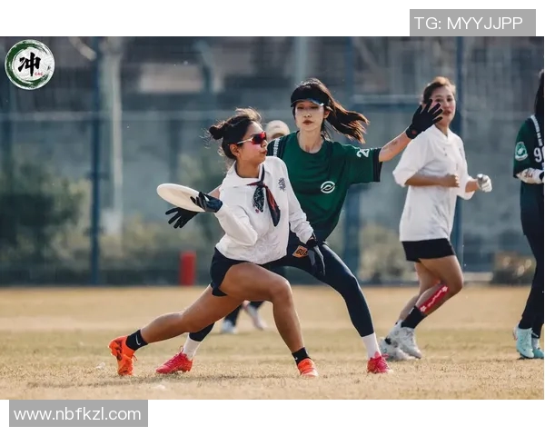 飞盘热潮下的心理素质探讨上海飞盘队面临的争议与挑战 飞盘热潮下的心理素质探讨上海飞盘队面临的争议与挑战