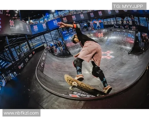 西安滑板队在极限运动嘉年华中以76分稳居积分榜首位 西安滑板队在极限运动嘉年华中以76分稳居积分榜首位