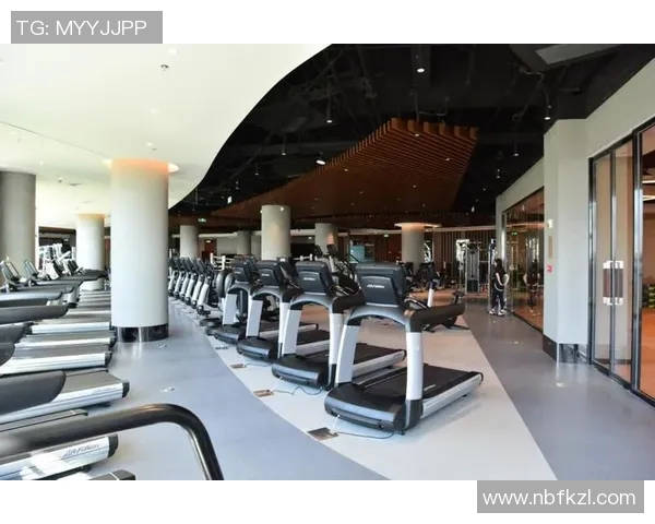 打造全龄段健身新天地：游泳馆周边设施完善，畅享健康生活新体验