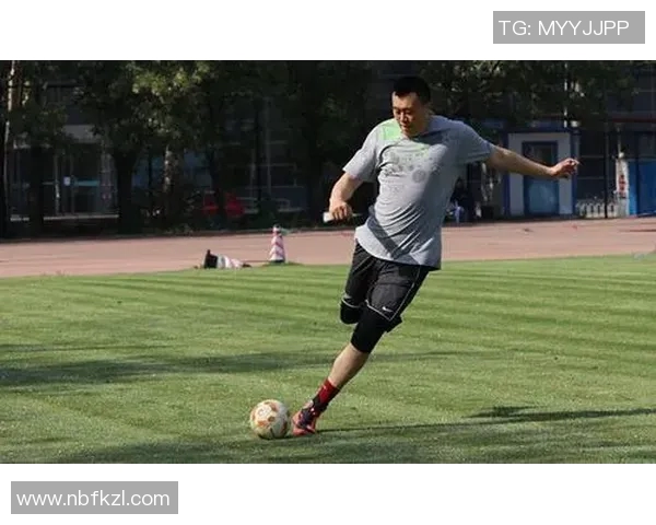 从零起步掌握足球灵活性技巧全攻略助你提升场上表现